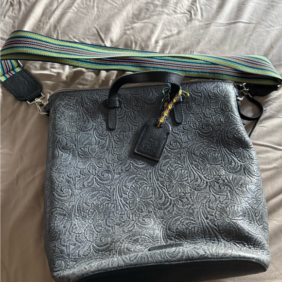 Elegant Gray Embossed Tote Bag - Picture 14 of 14